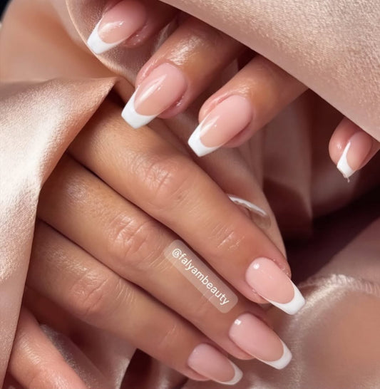 press on nails FRENCH BLANCHE